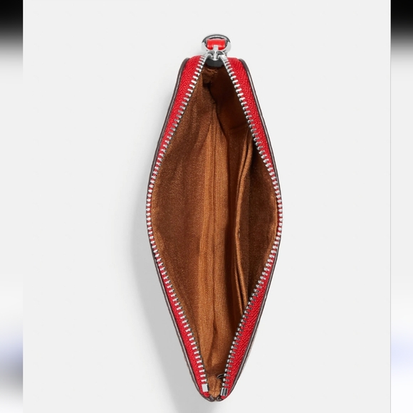 New! Corner Zip Wristlet In Signature Canvas With Wild Strawberry - Picture 2 of 4